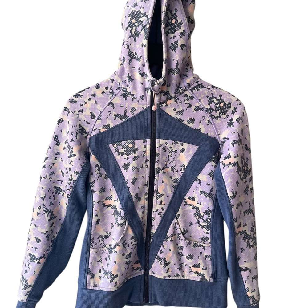 Ivivva by Lululemon Purple and Blue Patterned Zip Up Host Pick